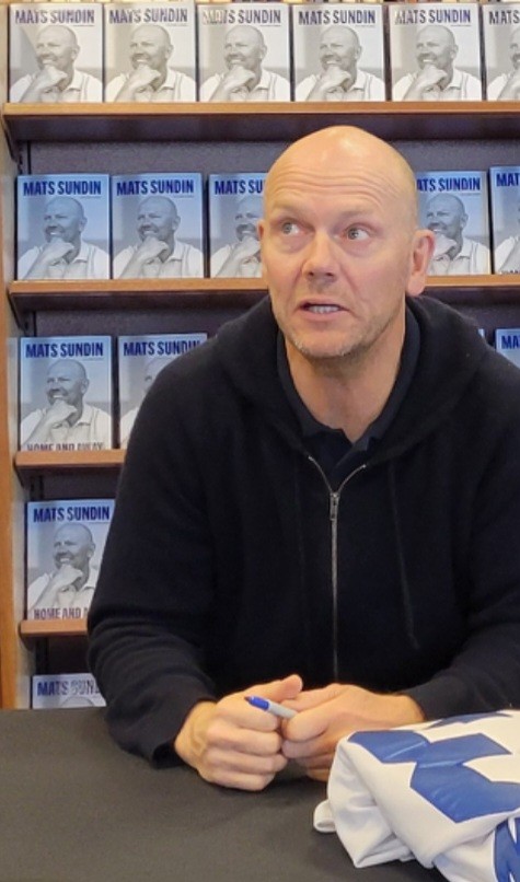 Whynott Lynott's Hockey Card Shop