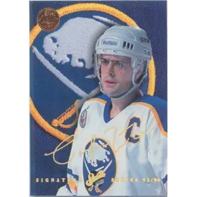 1993-94 LEAF - PAT LAFONTAINE #3 STUDIO SIGNATURE