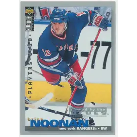 1995-96 COLLECTOR'S CHOICE - BRIAN NOONAN #116 PLAYERS CLUB