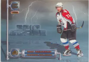 2000-01 PARAMOUNT - RAY BOURQUE #4 EPIC SCOPE