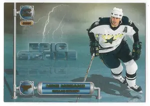 2000-01 Paramount Epic Scope #9 Mike Modano