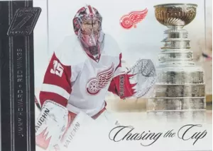 2010-11 ZENITH - JIMMY HOWARD #3 CHASING THE CUP