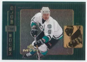 1999-00 MVP - PAUL KARIYA #H8 HANDS OF GOLD