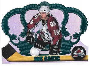 1997-98 Crown Royale Emerald Green #38 Joe Sakic