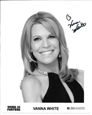 Vanna White (Wheel of Fortune) Signed 8x10 Glossy Photo
