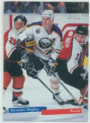 1993-94 SCORE (CDN) - ALEXANDER MOGILNY #8 INTERNATIONAL STARS