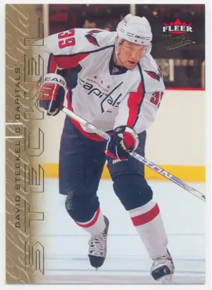 2009-10 FLEER ULTRA - DAVID STECKEL #152 GOLD MEDALLION