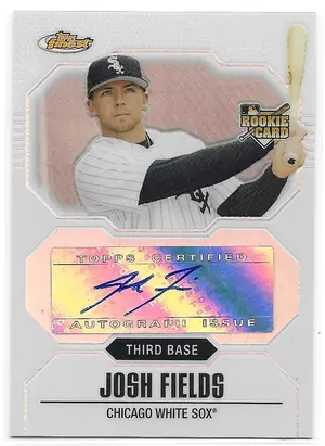 2007 Finest Refractor #162 Josh Fields (328/399)
