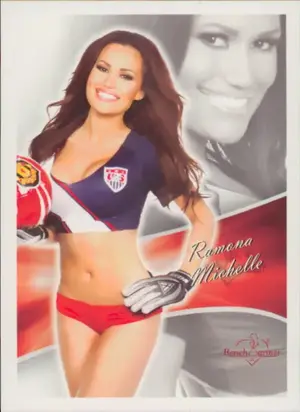 2013 Benchwarmer BubbleGum - Ramona Michelle #79