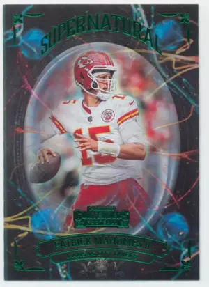 2022 Contenders Football - Patrick Mahomes II #SN-PMA Supernatural Emerald Parallel
