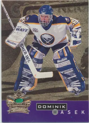 1995-96 PARKHURST INTERNATIONAL - DOMINIK HASEK #5 CROWN COLLECTION GOLD