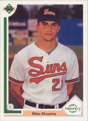 1991 Upper Deck - Mike Mussina #65 Top Prospect RC