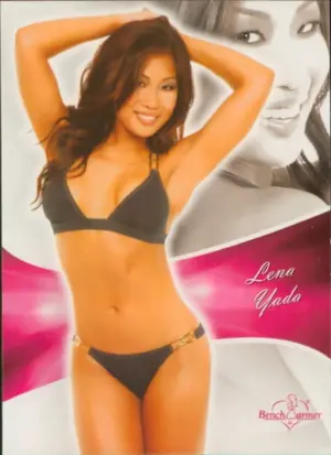 2011 Benchwarmer Bubblegum - Lena Yada #55