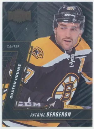 2016-17 FLEER SHOWCASE - PATRICE BERGERON #MU-16 METAL UNIVERSE