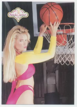1992 Benchwarmer - Debbie Young #25