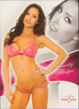 2011 Benchwarmer Bubblegum - Charity Hodges #13