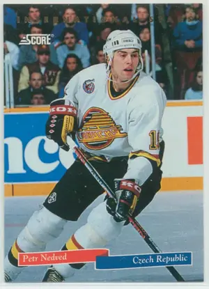 1993-94 SCORE (CDN) - PETR NEDVED #22 INTERNATIONAL STARS