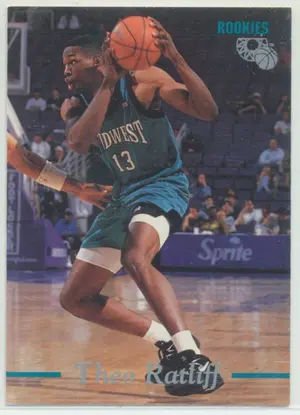 1995 Classic Rookies - Theo Ratliff #16