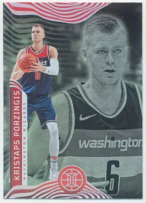 2021-22 Panini Illusions - Kristaps Porzingis #67 Trophy Collection Emerald Parallel