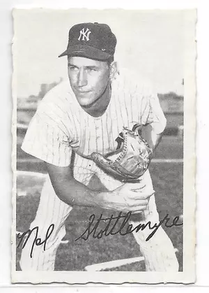 1969 O-Pee-Chee Deckle #21 Mel Stottlemyre *